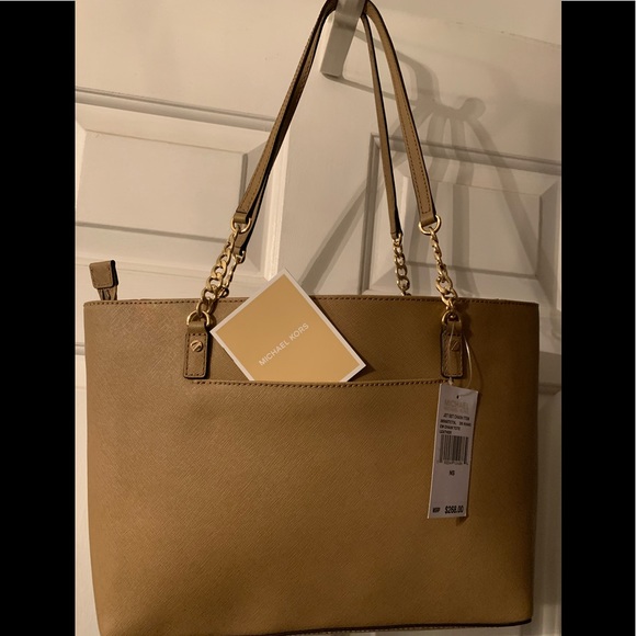 (NWT) Michael Kors Chain Shoulder Purse - Picture 3 of 4